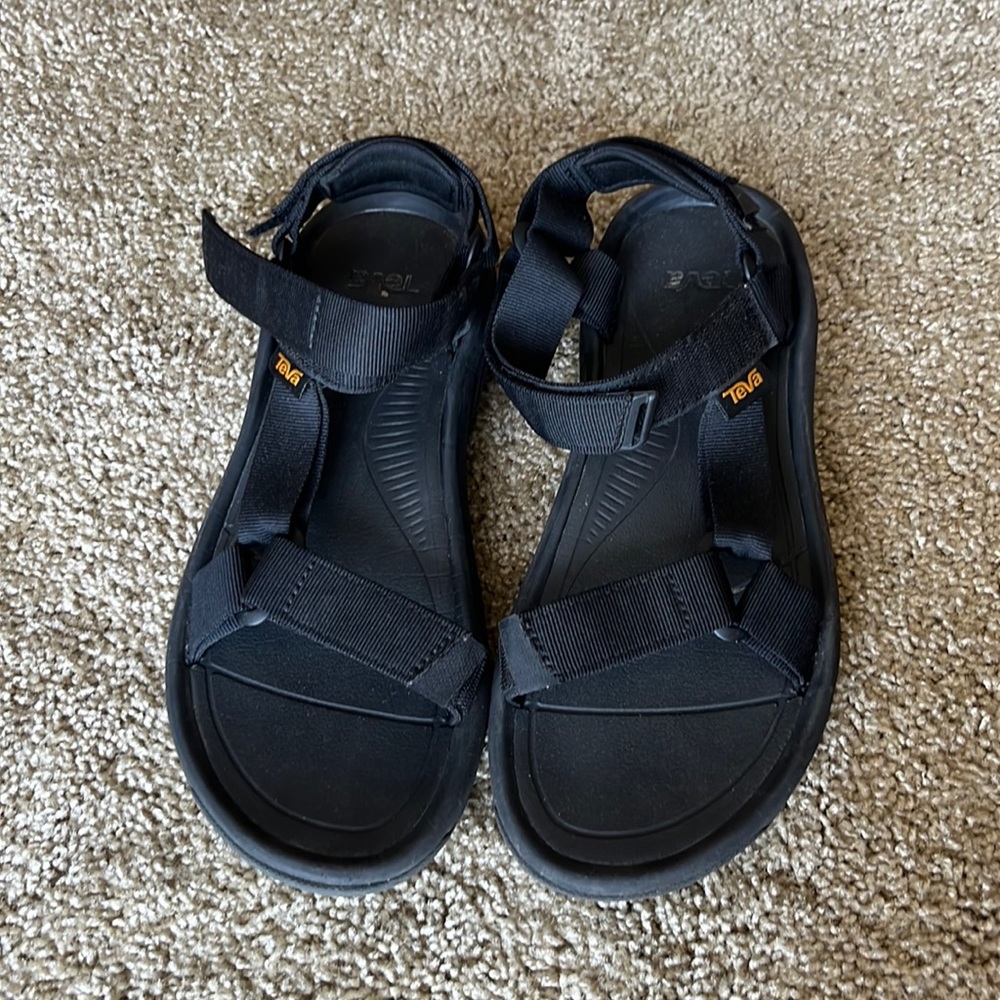 Men’s hurricane Teva